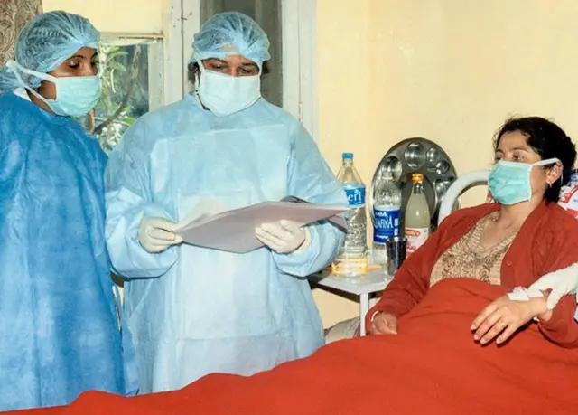 પ્રતીકાત્મક તસવીર