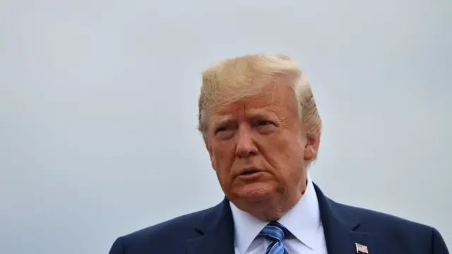 Quy định mới này là một phần trong những nỗ lực của Đảng Cộng hòa của ông Trump, nhằm kiềm chế cả nhập cư hợp pháp và bất hợp pháp, vấn đề nền tảng cho nhiệm kỳ tổng thống của ông