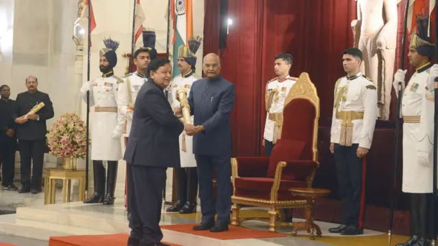 અનિલ નાયક, ગુજરાતી બિઝનેસમૅન