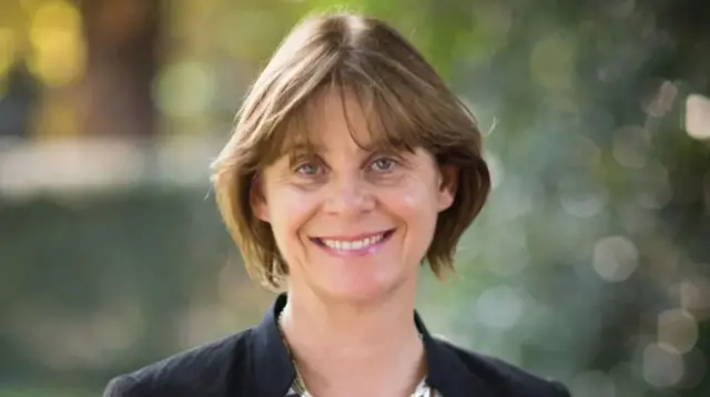 Prof Sarah harper