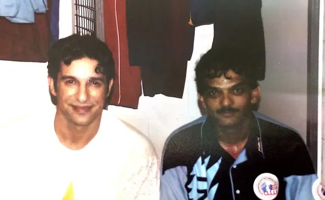 ક્રિકેટર વસીમ અક્રમ સાથે બિમલ જાડેજા