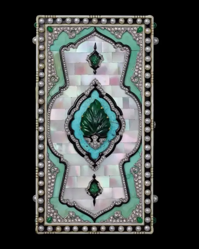 Une boîte à bijoux des créations Cartier datant de 1924.