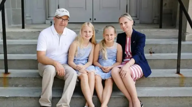 Виктория Спартц с семьей