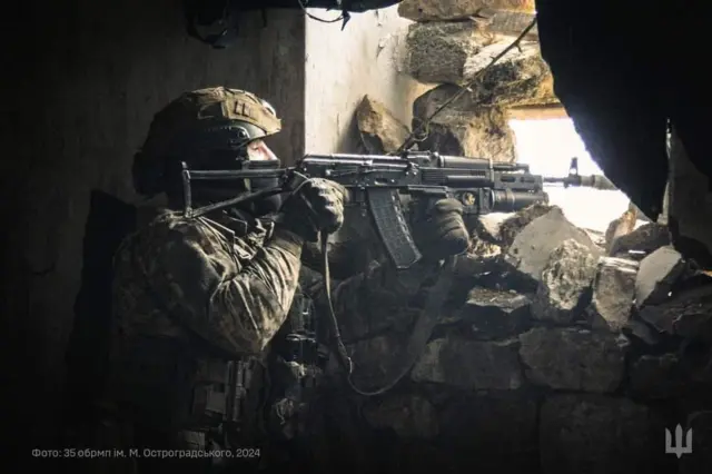 Український військовий 