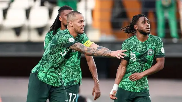 Nigerian players celebrate dia win