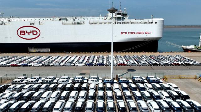Электромобили BYD готовятся к экспорту в китайском порту