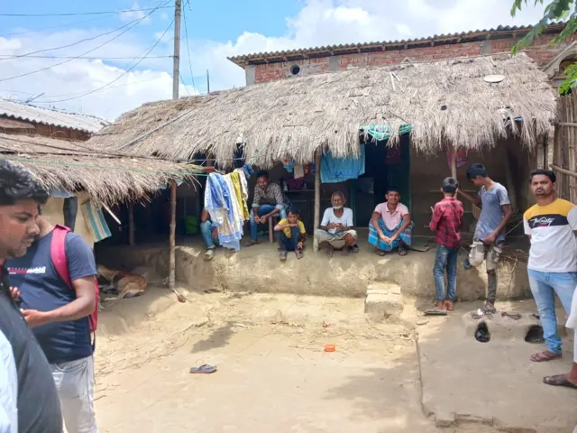 असगर का घर