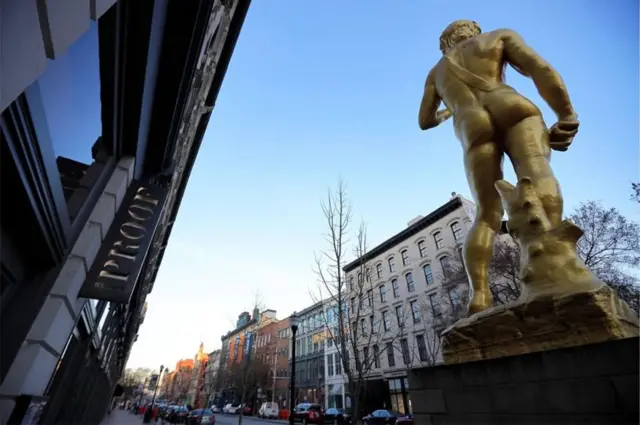 Давид художника Серкана Озкаї