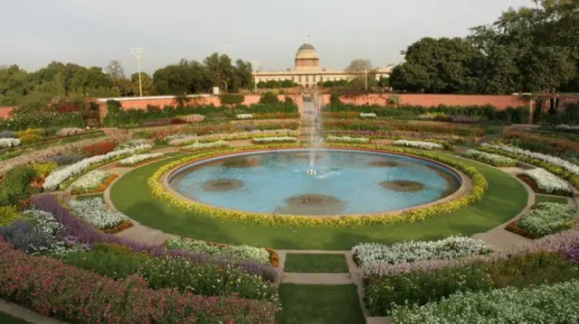 मुघल गार्डन, दिल्ली.