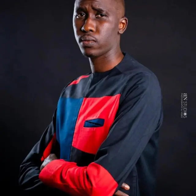 Mody Tidiane Fall PDG ARRA CLOTHING