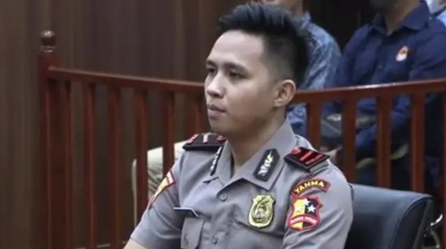 Bharada Richard Eliezer Pudihang Lumiu menjalani sidang etik Polri.