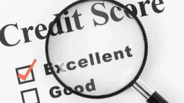 બીબીસી ગુજરાતી ક્રેડિટ સ્કોર સિબિલ ક્રેડિટ કાર્ડ લોન ફાઈનાન્સ બૅન્ક નાણાકીય પ્લાનિંગ ઈન્વેસ્ટર રોકાણકાર