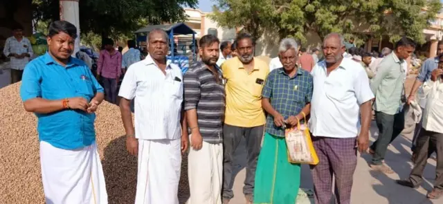 தமிழ்நாடு - குஜராத், வேர்க்கடலை விதைகள்