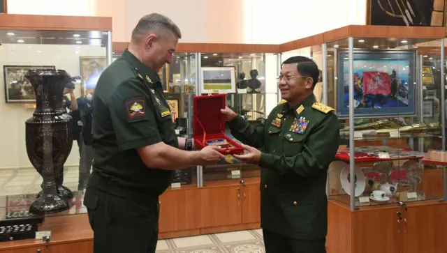 ၂၀၂၁ ခုနှစ်က ရုရှားမှာလုပ်တဲ့ ၉ ကြိမ်မြောက်နိုင်ငံတကာလုံခြုံရေးဆိုင်ရာညီလာခံတက်တဲ့ စစ်ခေါင်းဆောင်