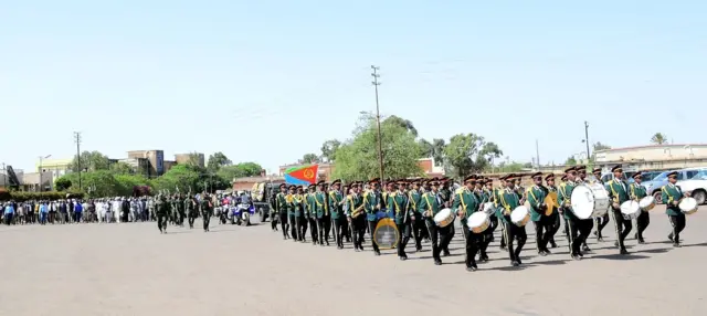 ጸጸራት ኣስመራ፡ ፈነዋ ምኒስተር ወልደሚካኤል ኣብርሃ
