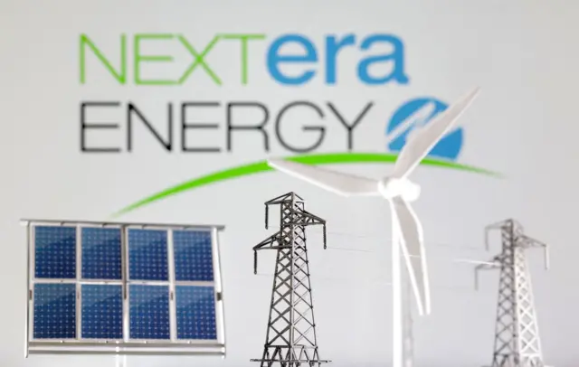 Logo NextEra Energy yang diambil pada 17 Januari 2023.