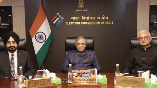 ভারতের তিনজন নির্বাচন কমিশনার – (বাঁ দিক থেকে) সুখবীর সিং সান্ধু, জ্ঞানেশ কুমার ও বিবেক জোশী