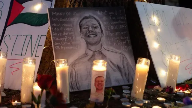 የአሮንን ህይወት ለማሰብ የተዘጋጀው የሻማ ማብራት ስነ ስርዓት