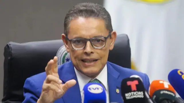 Waziri wa Usalama wa Umma wa Panama, Frank Ábrego. 