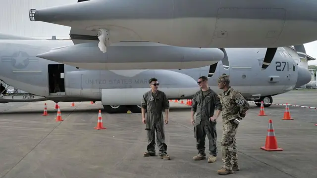 Militares estadounidenses en la base aérea Howard, en Panamá.