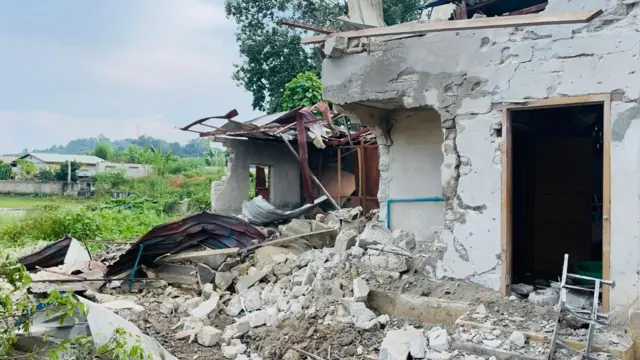 ၁၀၂၇ စစ်ဆင်ရေးဒုတိယပိုင်းအတွင်း နောင်ချိုမှာ လေကြောင်းတိုက်ခိုက်ခံထားရတဲ့မြင်ကွင်း