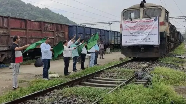 చికెన్ నెక్, సిలిగురి కారిడార్, ఈశాన్య రాష్ట్రాలు, సొరంగ మార్గాలు