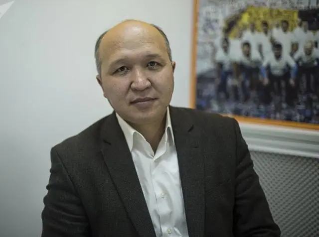 Искендер Ормон уулу, талдоочу