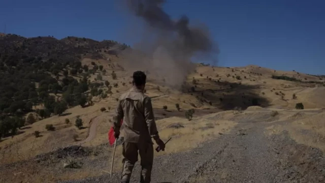 انفجار در محلی روی یک تپه