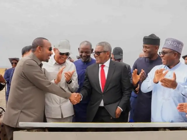 ኣብ ክልል ሶማል ንዝህነፁ ፋብሪካ መፃረዪ ነዳዲ ጎዴን፡ ፋብሪካ ድኹዒ ዩርያን እምነ መሰረት ተነቢሩ።