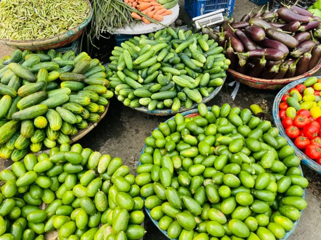 সবজির দাম বেড়েছে