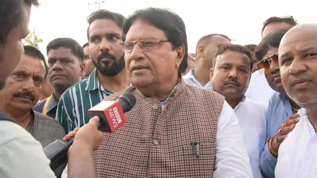 रामजी लाल सुमन सांसद, समाजवादी पार्टी