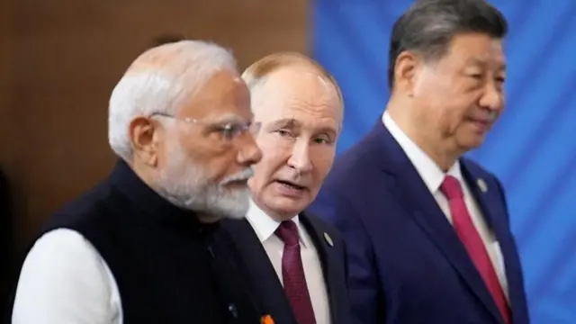  பிரதமர் நரேந்திர மோதி 