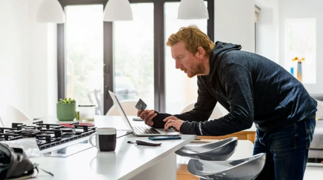 Финансылык фобия ар кандай жолдор менен көрүнүшү мүмкүн жана жөн гана жүрүм-турумга көңүл бурбастан, эмоцияларга багытталган жаңы ыкмалар аларды чечүүгө жардам бере алат