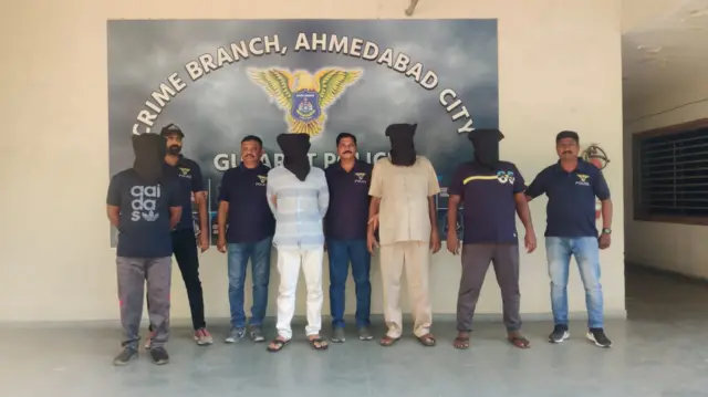 સુખદેવસિંહ સોહલ અને તેમના મિત્રો