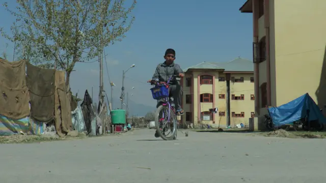 ट्रांज़िट कैंप