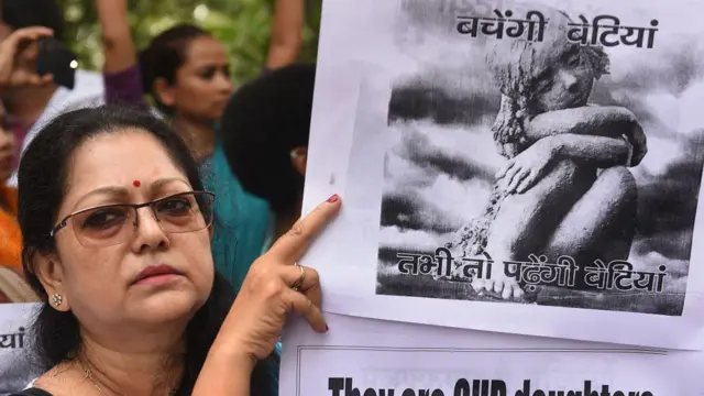 मुज़फ़्फ़रपुर बालिका गृह कांड के विरोध में देशभर में हुए थे प्रदर्शन