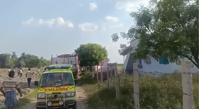 விபத்து ஏற்பட்ட பகுதி 