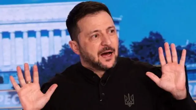 युक्रेनचे राष्ट्राध्यक्ष झेलेन्स्की
