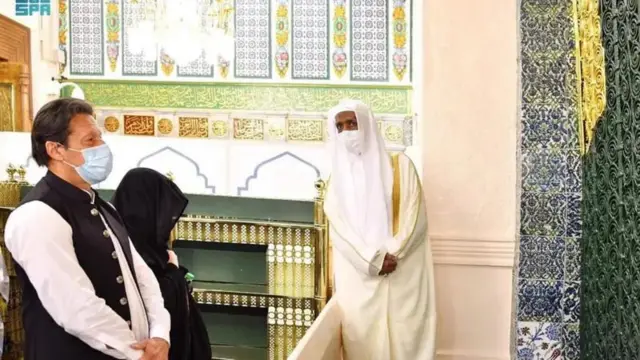 Firaiministan Pakistan Imran Khan yana cikin shugabannin da aka bude wa dakin da aka binne Annabi Muhammadu (SAW)