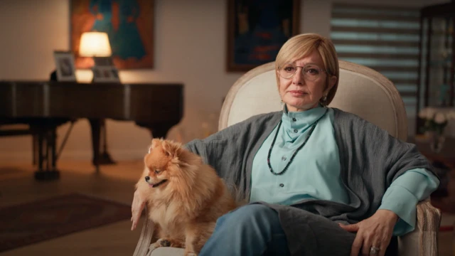 مستند گوگوش، آتشین‌جان