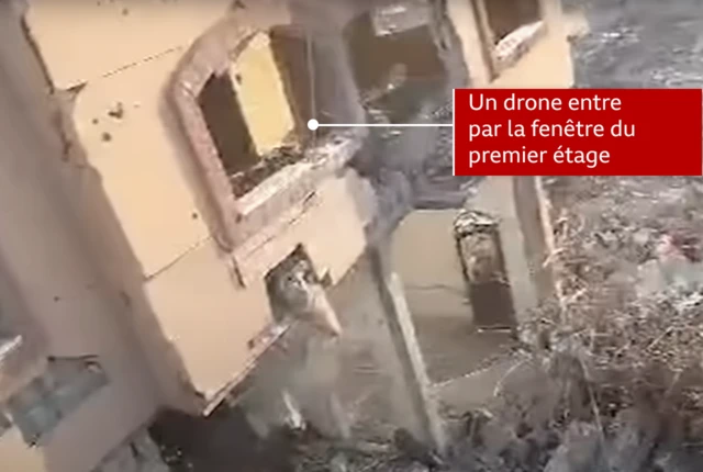 Fenêtre d'une maison en reuine dans laquelle Sinwar se cachait