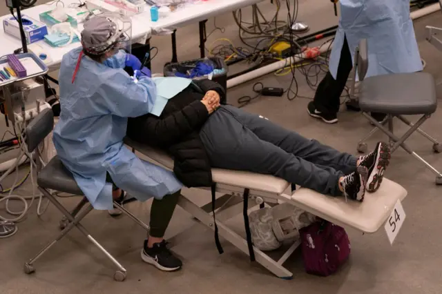 ஸ்மைல் சர்ஜரி