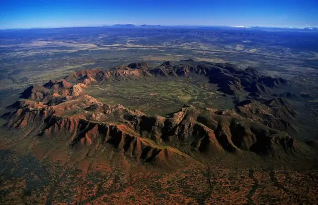 Bumi, dinosaurus, asteroid