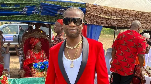 Kedụ onye bụ Speed Darlington?