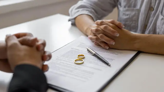 డాక్యుమెంట్లు