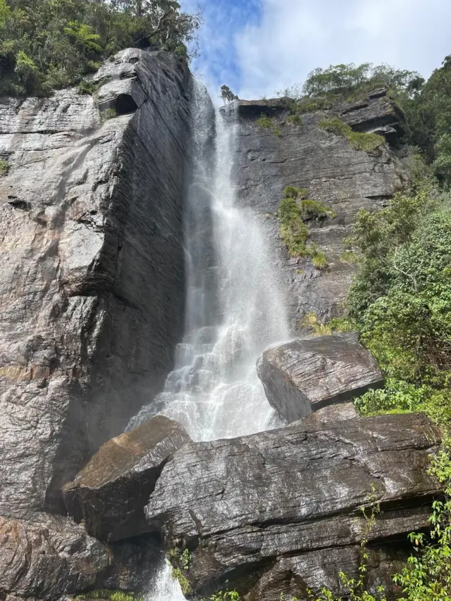 ලවර්ස් ලීප් ඇල්ල