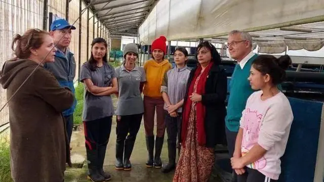 इजरेलस्थित नेपाली राजदूत कृषि क्षेत्रबारे अध्ययन गरिरहेका विद्यार्थीहरूसँग अन्तरक्रिया गर्दै (फाइल फोटो)