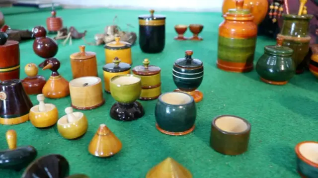 பலா, நாவல், சபோட்டா மரங்களிலிருந்து செய்யப்படும் பொம்மைகள் 