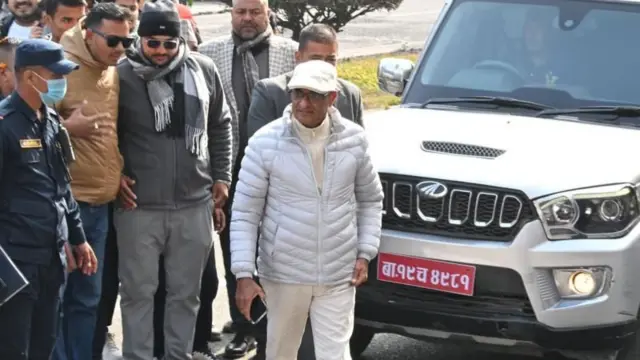 जाँचबुझ आयोगलाई बयान दिन जाने क्रममा तात्कालिक गृहमन्त्री रमेश लेखक