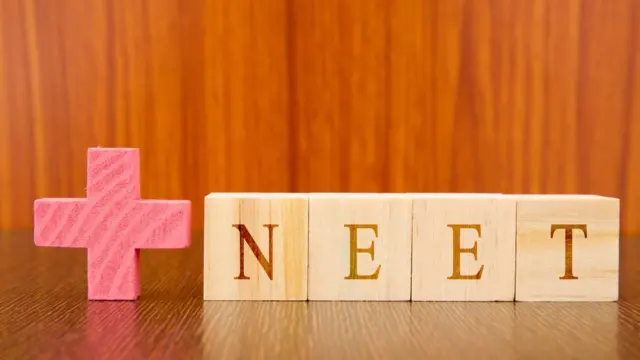 நீட் தற்கொலை